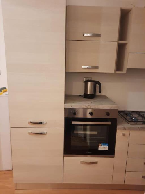 N&Ghomesweethome Raffaelloelegante Appartamento Ideale Casa Vacanze Affari Mailand Exterior foto