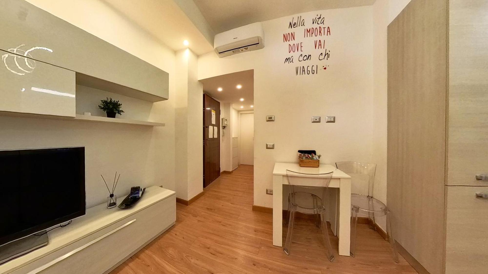 N&Ghomesweethome Raffaelloelegante Appartamento Ideale Casa Vacanze Affari Mailand Exterior foto
