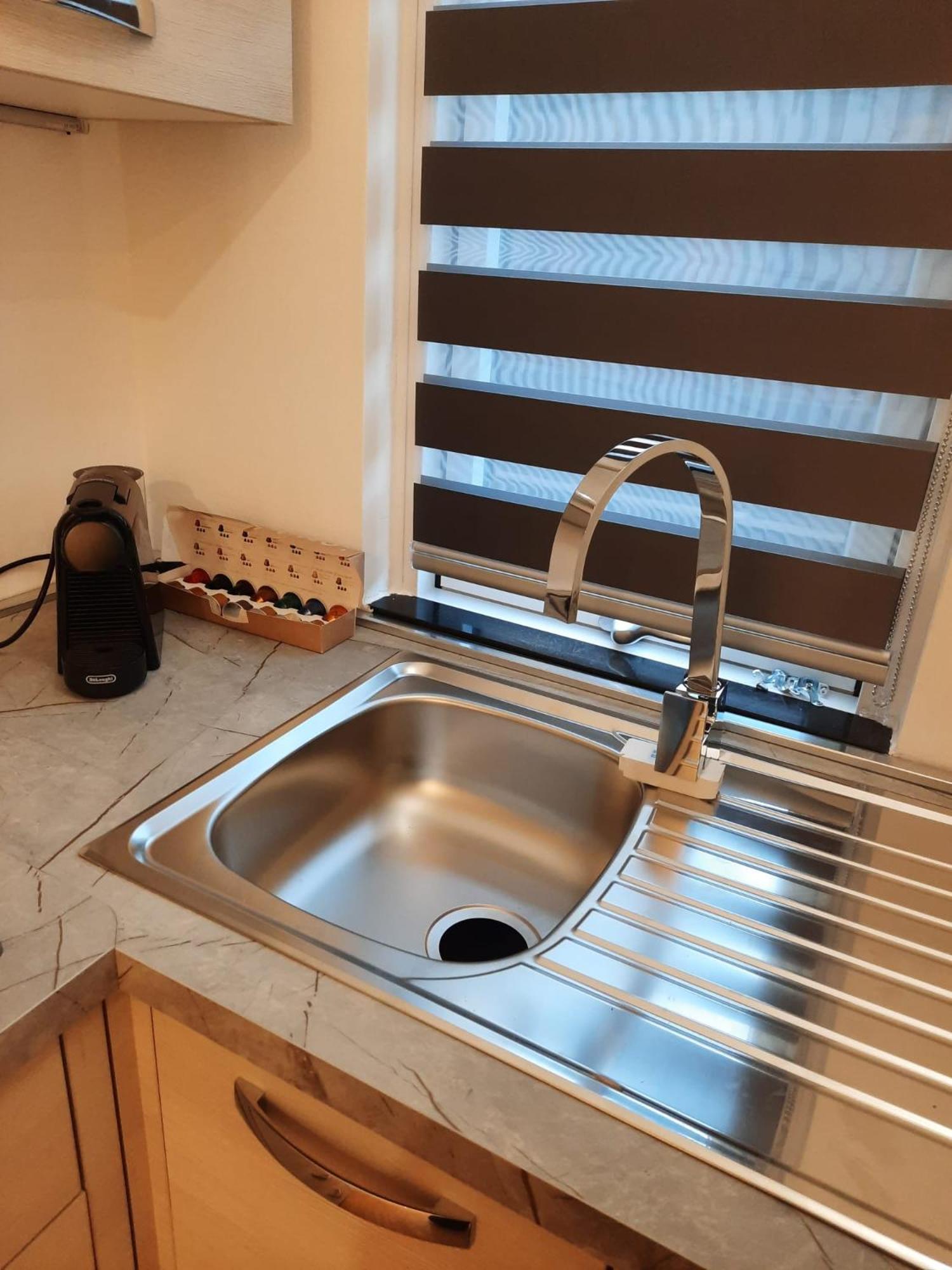 N&Ghomesweethome Raffaelloelegante Appartamento Ideale Casa Vacanze Affari Mailand Exterior foto
